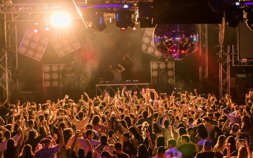 Hydrochem celebrates continuing work from international property leader